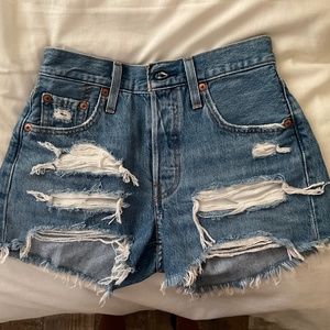 Levi’s 501 High rise Short
